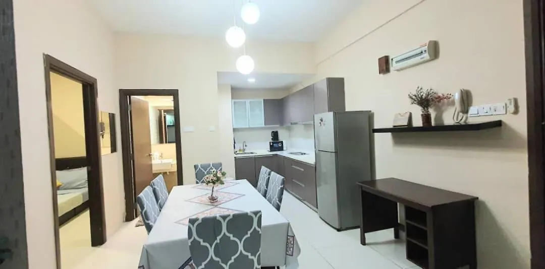 Apartment Regalia Suites With Infinity Pool Klcc By Staycation Homes Kuala Lumpur
