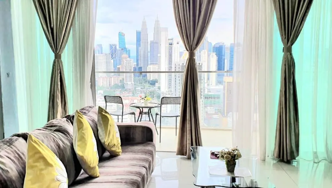 Apartment Regalia Suites With Infinity Pool Klcc By Staycation Homes Kuala Lumpur