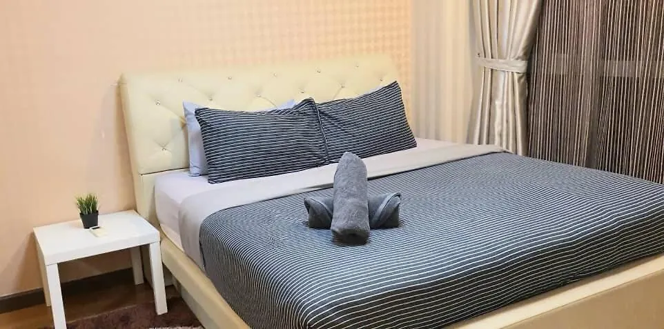 Apartment Regalia Suites With Infinity Pool Klcc By Staycation Homes Kuala Lumpur